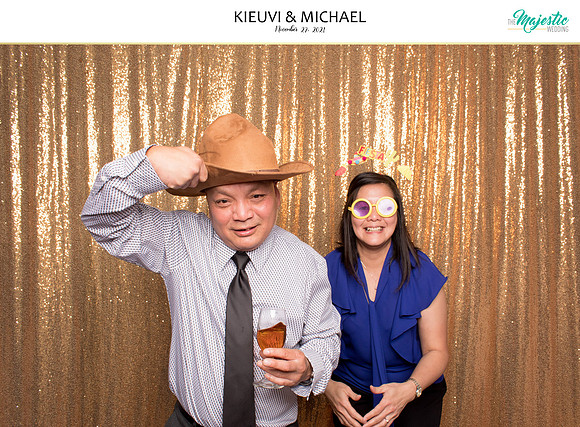 20263 - KieuVi + Michael Wedding Photobooth 2021