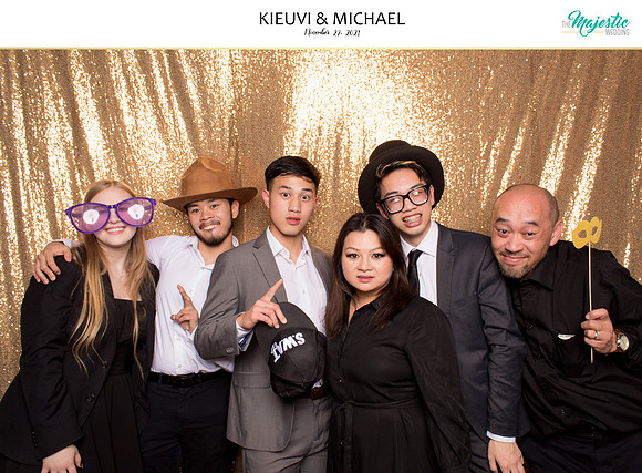 20461 - KieuVi + Michael Wedding Photobooth 2021