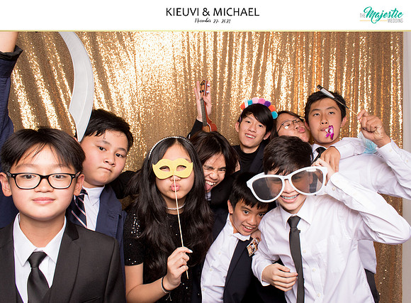 20256 - KieuVi + Michael Wedding Photobooth 2021