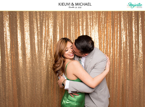 20302 - KieuVi + Michael Wedding Photobooth 2021