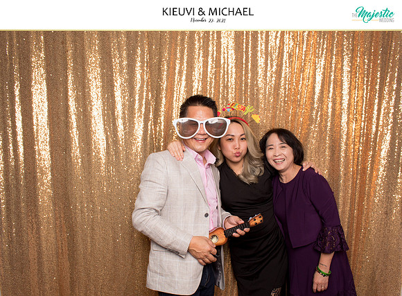 20362 - KieuVi + Michael Wedding Photobooth 2021