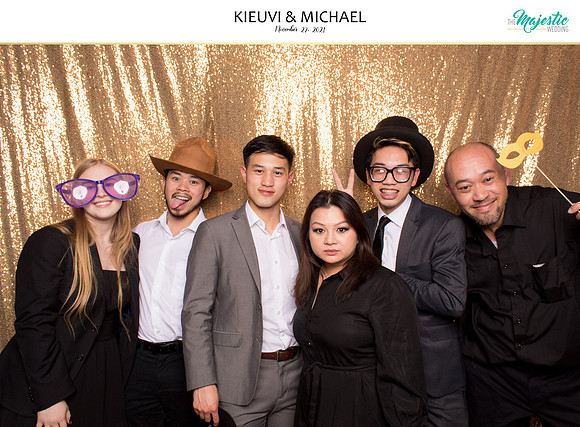 20460 - KieuVi + Michael Wedding Photobooth 2021