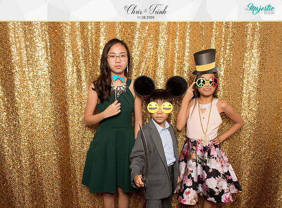 20147 - Trinh + Chris Wedding Photobooth 2020