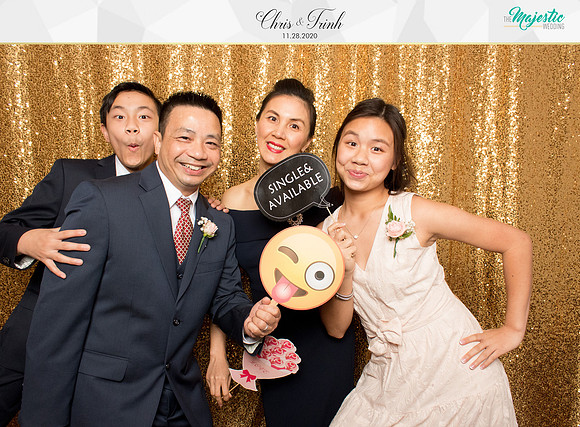 20065 - Trinh + Chris Wedding Photobooth 2020