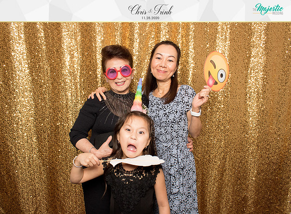 20208 - Trinh + Chris Wedding Photobooth 2020