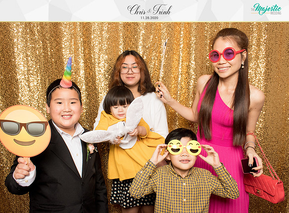 20138 - Trinh + Chris Wedding Photobooth 2020