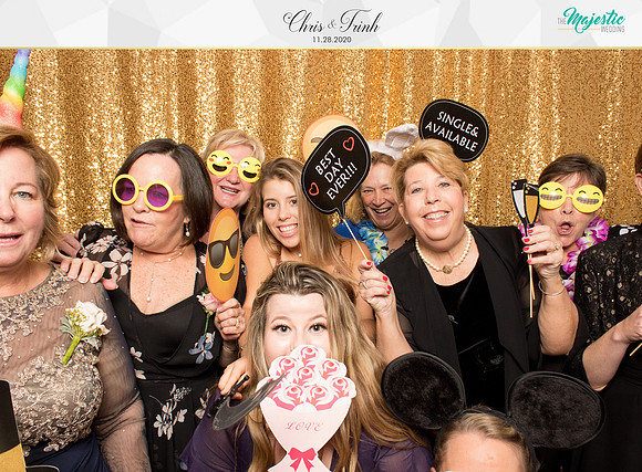 20029 - Trinh + Chris Wedding Photobooth 2020
