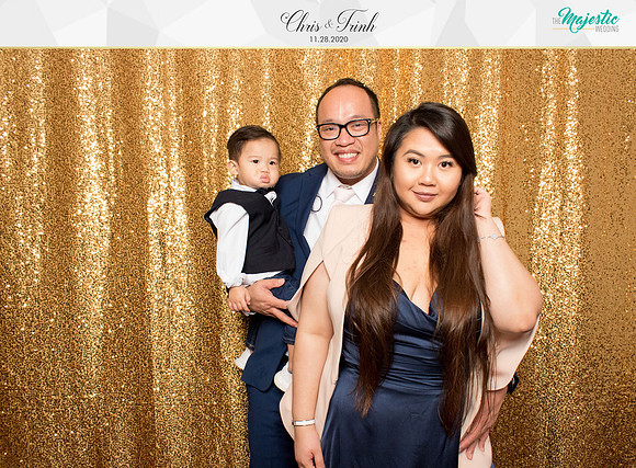 20093 - Trinh + Chris Wedding Photobooth 2020