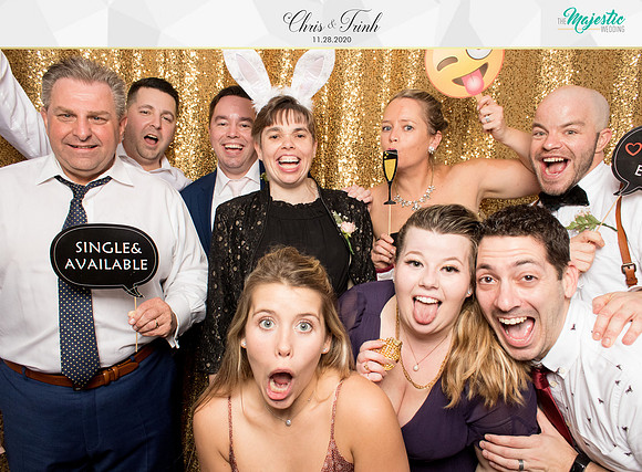 20264 - Trinh + Chris Wedding Photobooth 2020