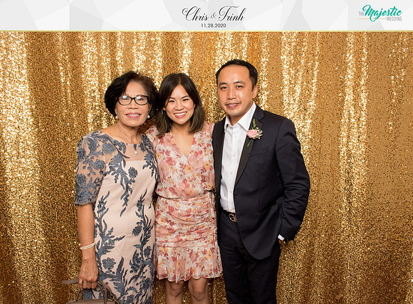 20072 - Trinh + Chris Wedding Photobooth 2020