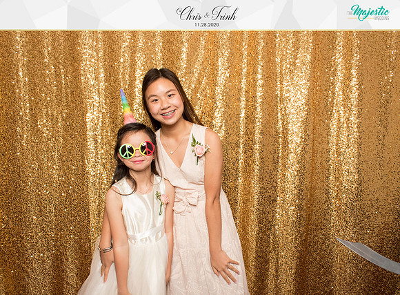 20059 - Trinh + Chris Wedding Photobooth 2020