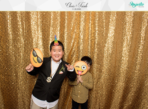 20261 - Trinh + Chris Wedding Photobooth 2020