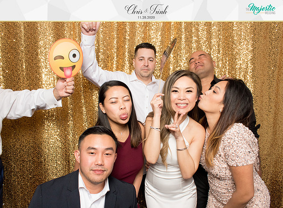 20275 - Trinh + Chris Wedding Photobooth 2020