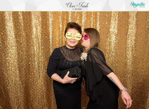 20205 - Trinh + Chris Wedding Photobooth 2020