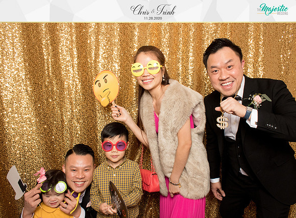 20068 - Trinh + Chris Wedding Photobooth 2020
