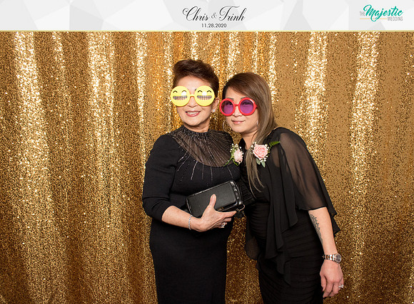 20204 - Trinh + Chris Wedding Photobooth 2020