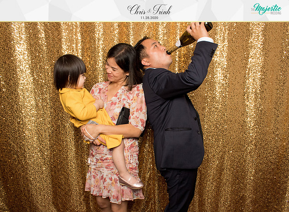 20238 - Trinh + Chris Wedding Photobooth 2020