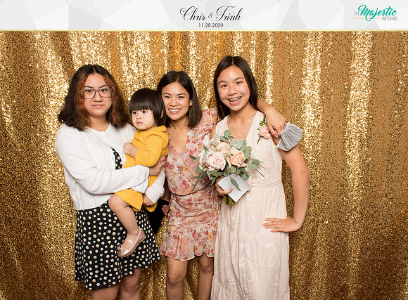 20240 - Trinh + Chris Wedding Photobooth 2020