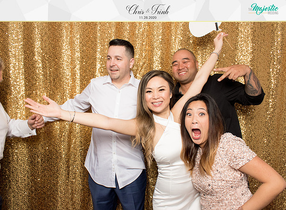 20272 - Trinh + Chris Wedding Photobooth 2020
