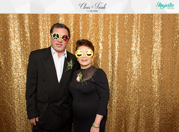 20232 - Trinh + Chris Wedding Photobooth 2020