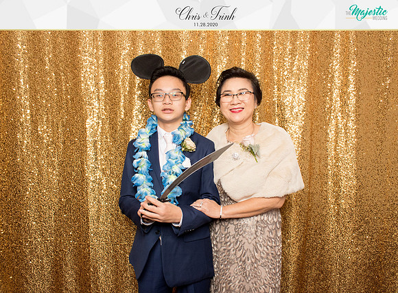 20054 - Trinh + Chris Wedding Photobooth 2020