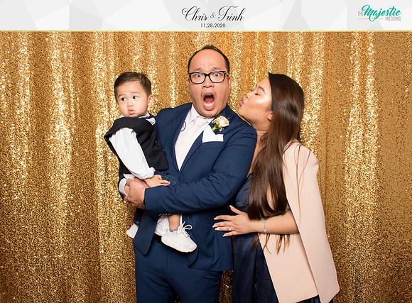 20095 - Trinh + Chris Wedding Photobooth 2020