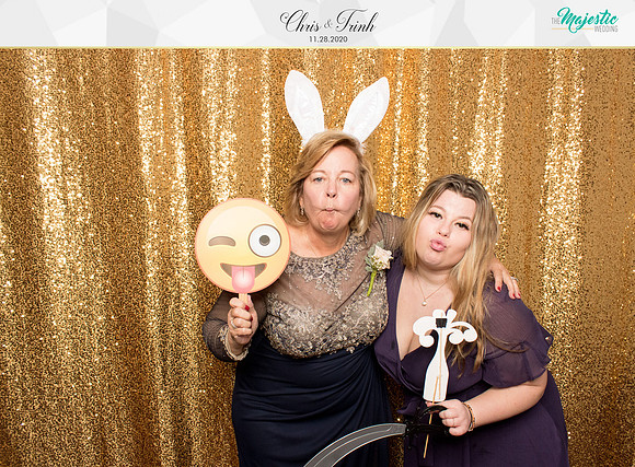 20137 - Trinh + Chris Wedding Photobooth 2020