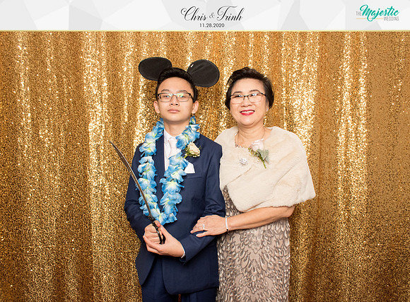 20055 - Trinh + Chris Wedding Photobooth 2020