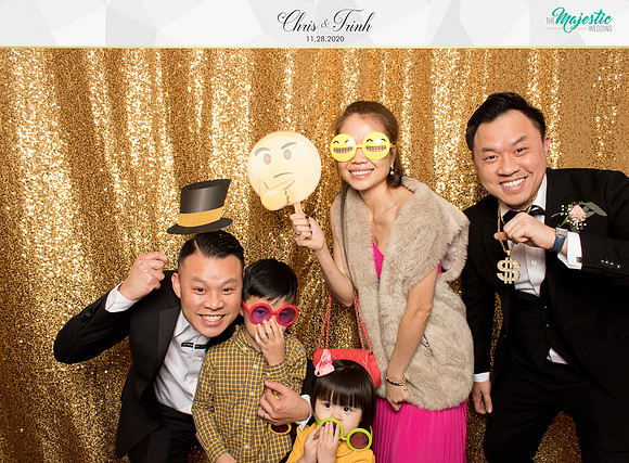 20066 - Trinh + Chris Wedding Photobooth 2020