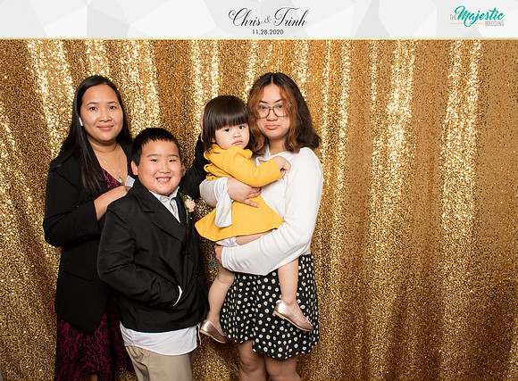 20128 - Trinh + Chris Wedding Photobooth 2020