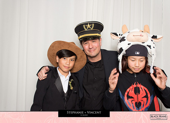 20238 - Stephanie + Vincent Wedding Photobooth 2023