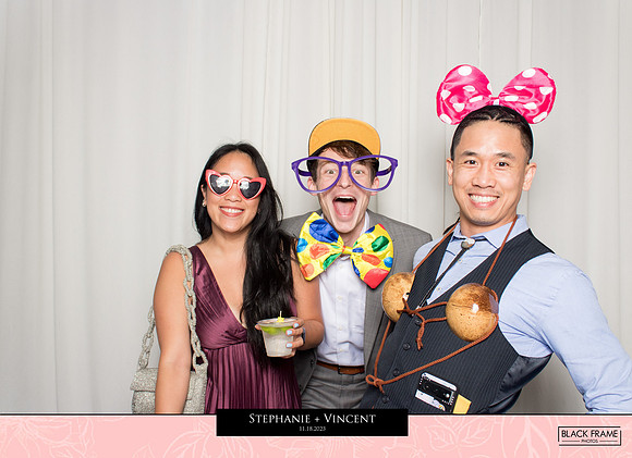 20064 - Stephanie + Vincent Wedding Photobooth 2023