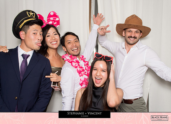 20384 - Stephanie + Vincent Wedding Photobooth 2023
