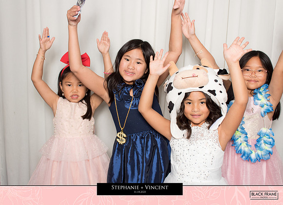 20167 - Stephanie + Vincent Wedding Photobooth 2023