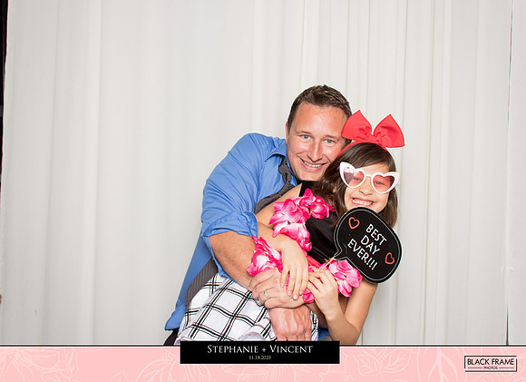 20373 - Stephanie + Vincent Wedding Photobooth 2023