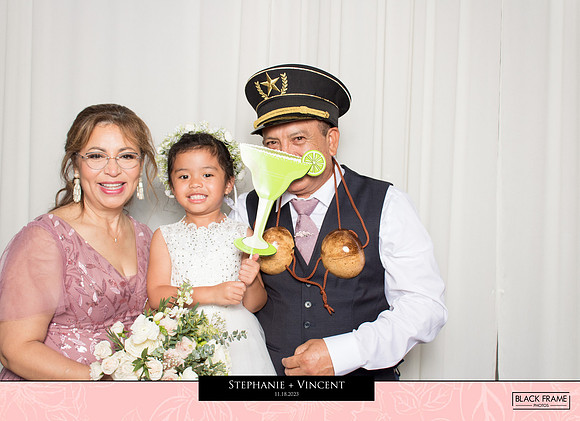 20139 - Stephanie + Vincent Wedding Photobooth 2023