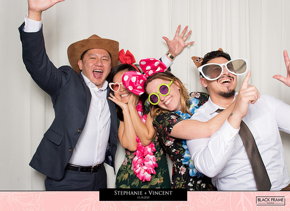 20336 - Stephanie + Vincent Wedding Photobooth 2023
