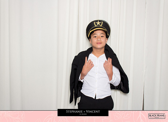 20131 - Stephanie + Vincent Wedding Photobooth 2023