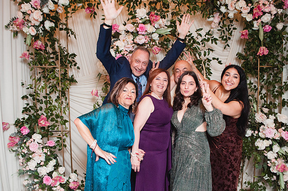 20237 - Annette + Louis Wedding Photobooth 2026