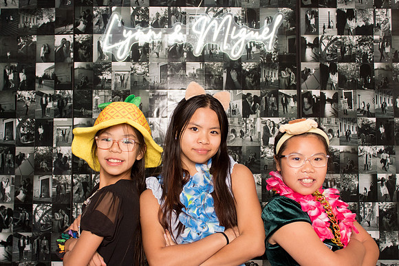 60124 - Lynn + Miguel Wedding Photobooth 2026