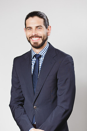 10065 - ZT Wealth Headshots 3