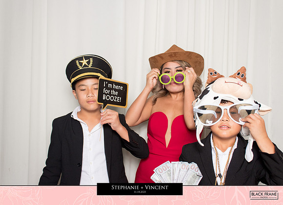 20206 - Stephanie + Vincent Wedding Photobooth 2023