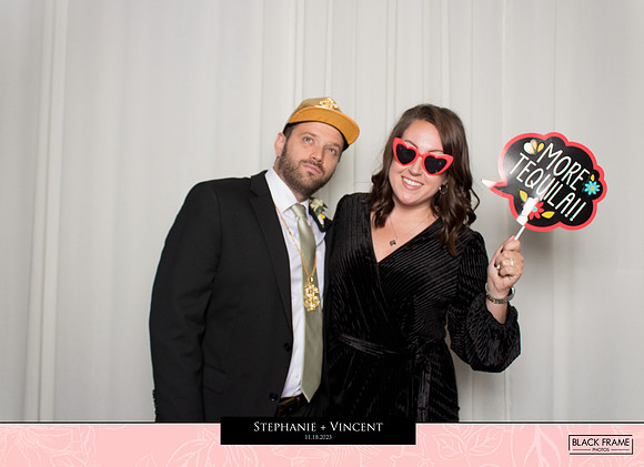 20007 - Stephanie + Vincent Wedding Photobooth 2023