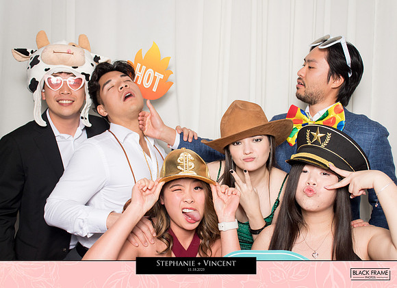 20266 - Stephanie + Vincent Wedding Photobooth 2023