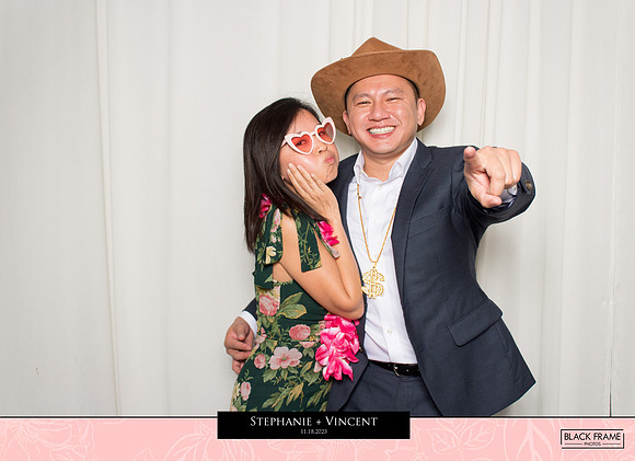 20332 - Stephanie + Vincent Wedding Photobooth 2023