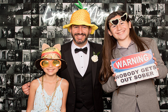 60099 - Lynn + Miguel Wedding Photobooth 2026