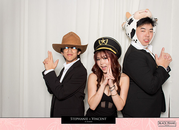 20257 - Stephanie + Vincent Wedding Photobooth 2023