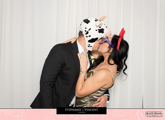 20135 - Stephanie + Vincent Wedding Photobooth 2023