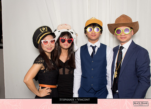 20328 - Stephanie + Vincent Wedding Photobooth 2023