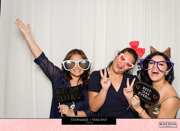 20347 - Stephanie + Vincent Wedding Photobooth 2023